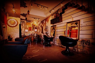 ■□■□■ スタイリスト募集中 ■□■□■ - Antique Hair Studio イメージ画像